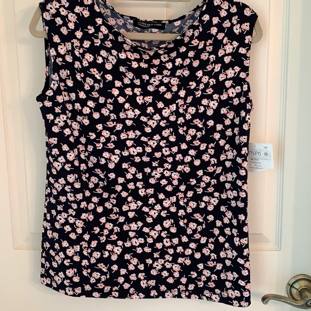 New Jones New York Blouse